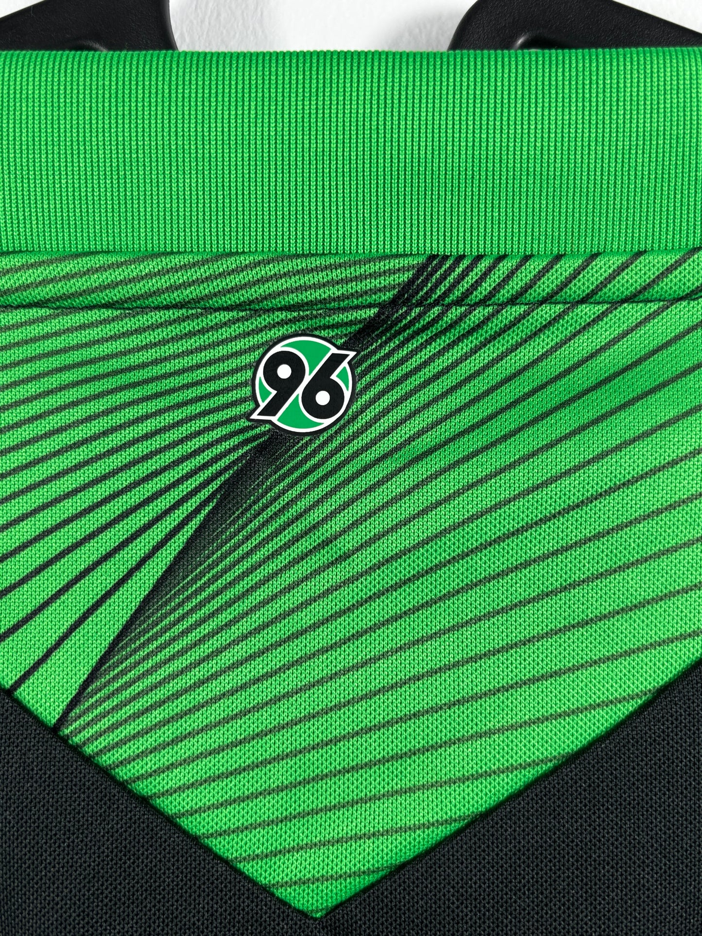 Hannover 96 2015/2016 Auswärtstrikot – L