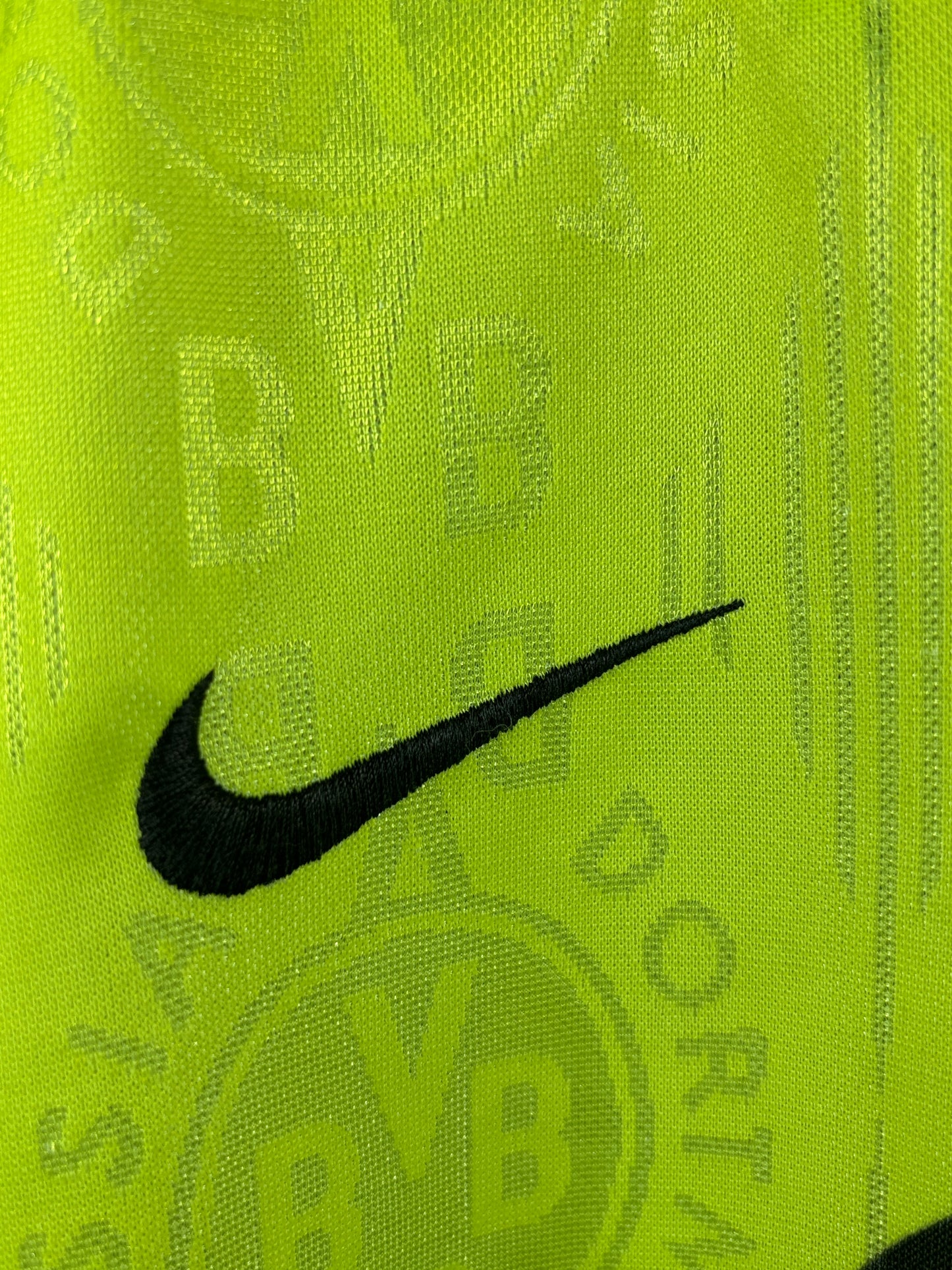 BVB Borussia Dortmund 1996/1997 Heimtrikot - XL - #19 Sousa