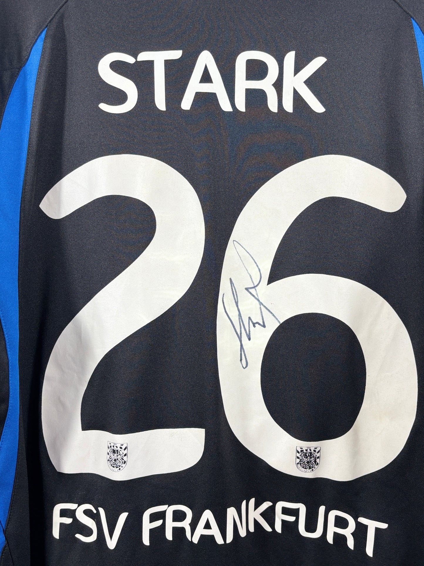 FSV Frankfurt 2012/2013 Heimtrikot – M - #26 Stark (Matchworn & signiert)