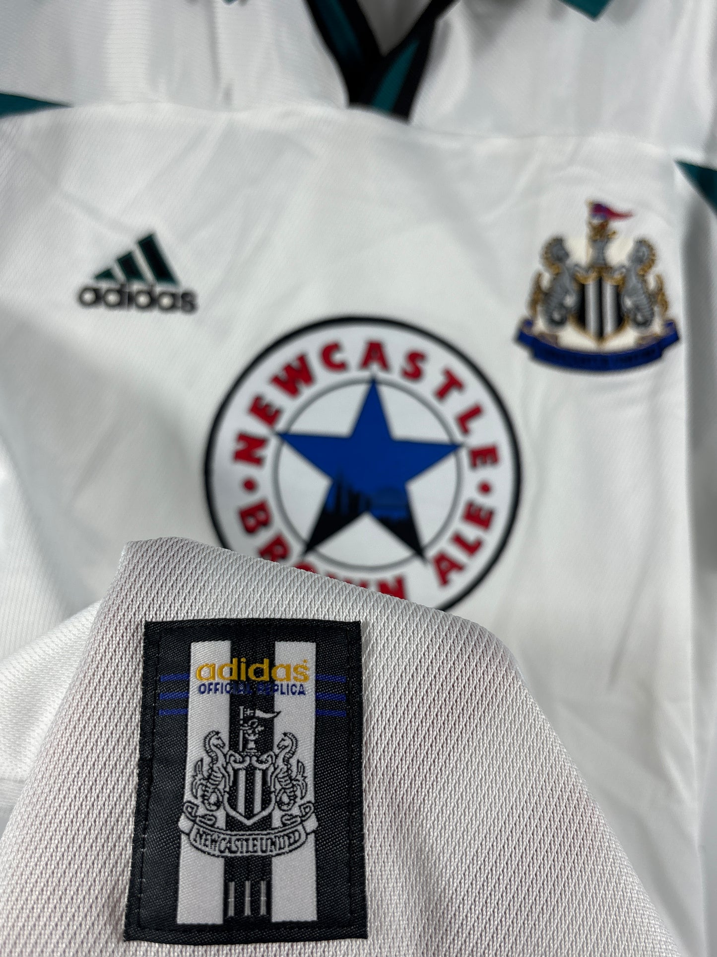 Newcastle United 1999/2000 Auswärtstrikot - M