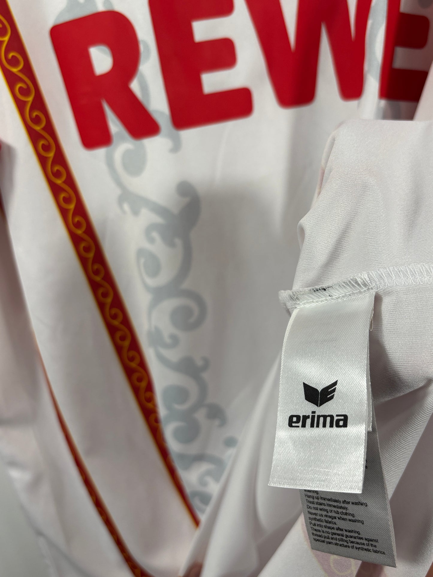 1. FC Köln 2014/2015 Karnevalstrikot Rewe – XL